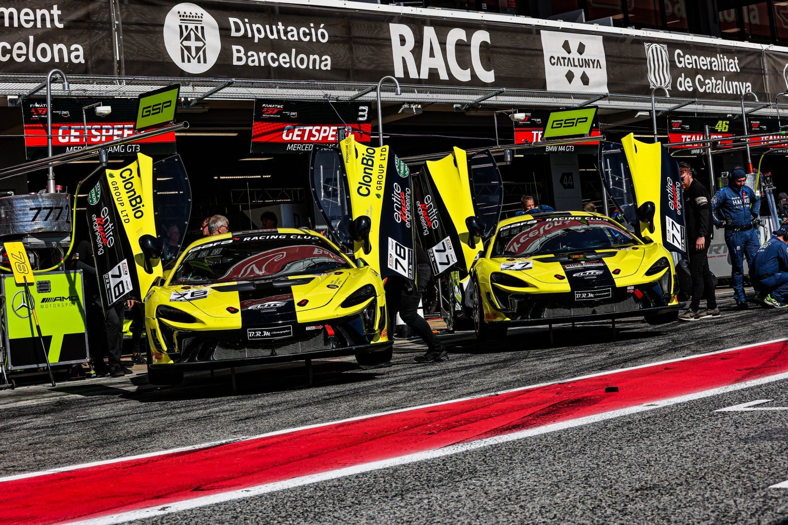McLaren GT4 on track